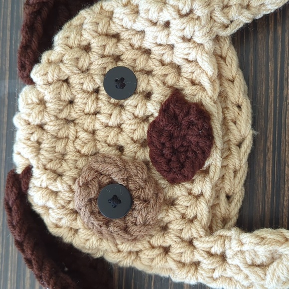 Newborn knitted dog hat - perfect for photoshoots - Picture 3 of 5